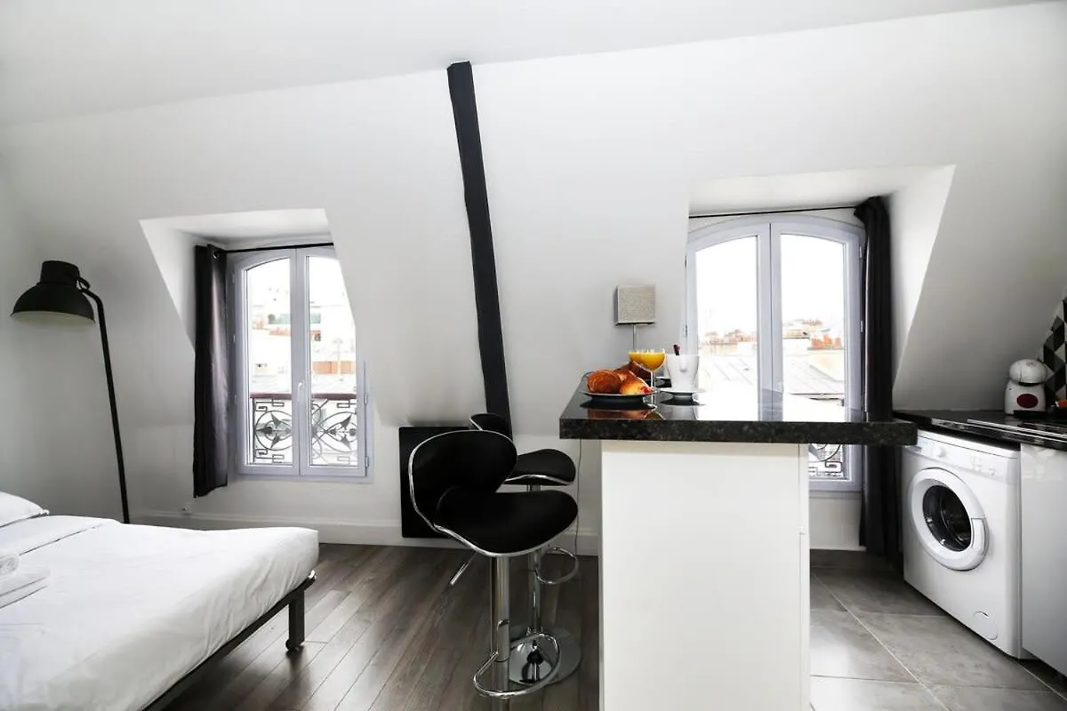 Apartment Studio Tout Equipe Proche Arc De Triomphe - 2p *